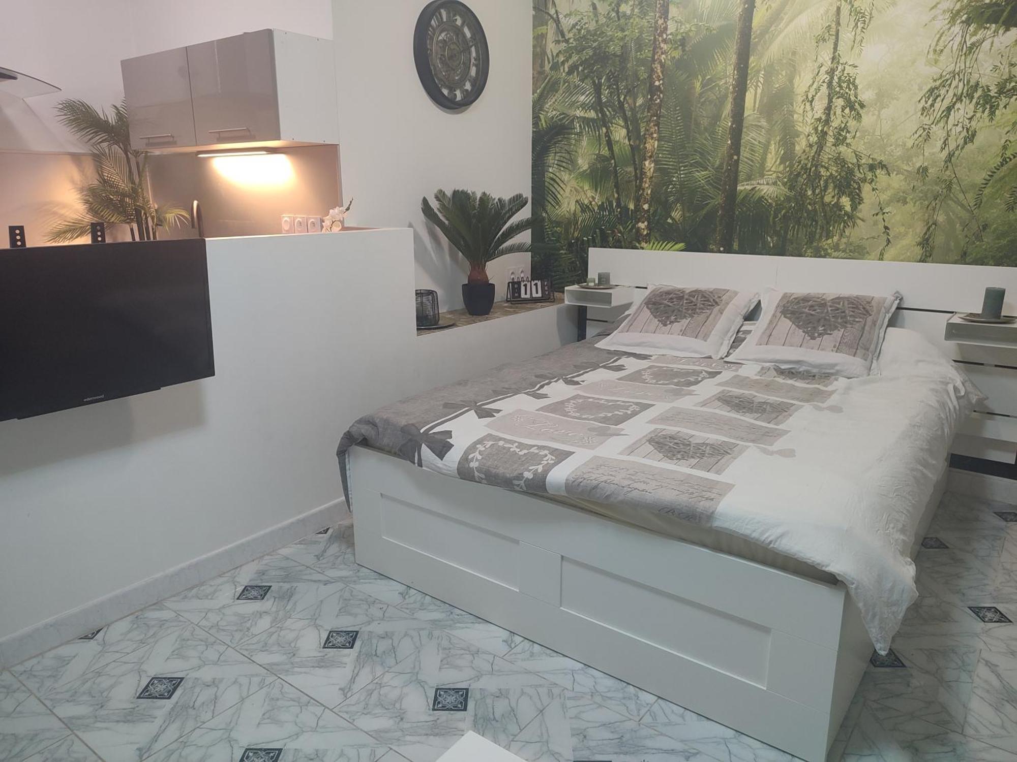 Zen Apartment *